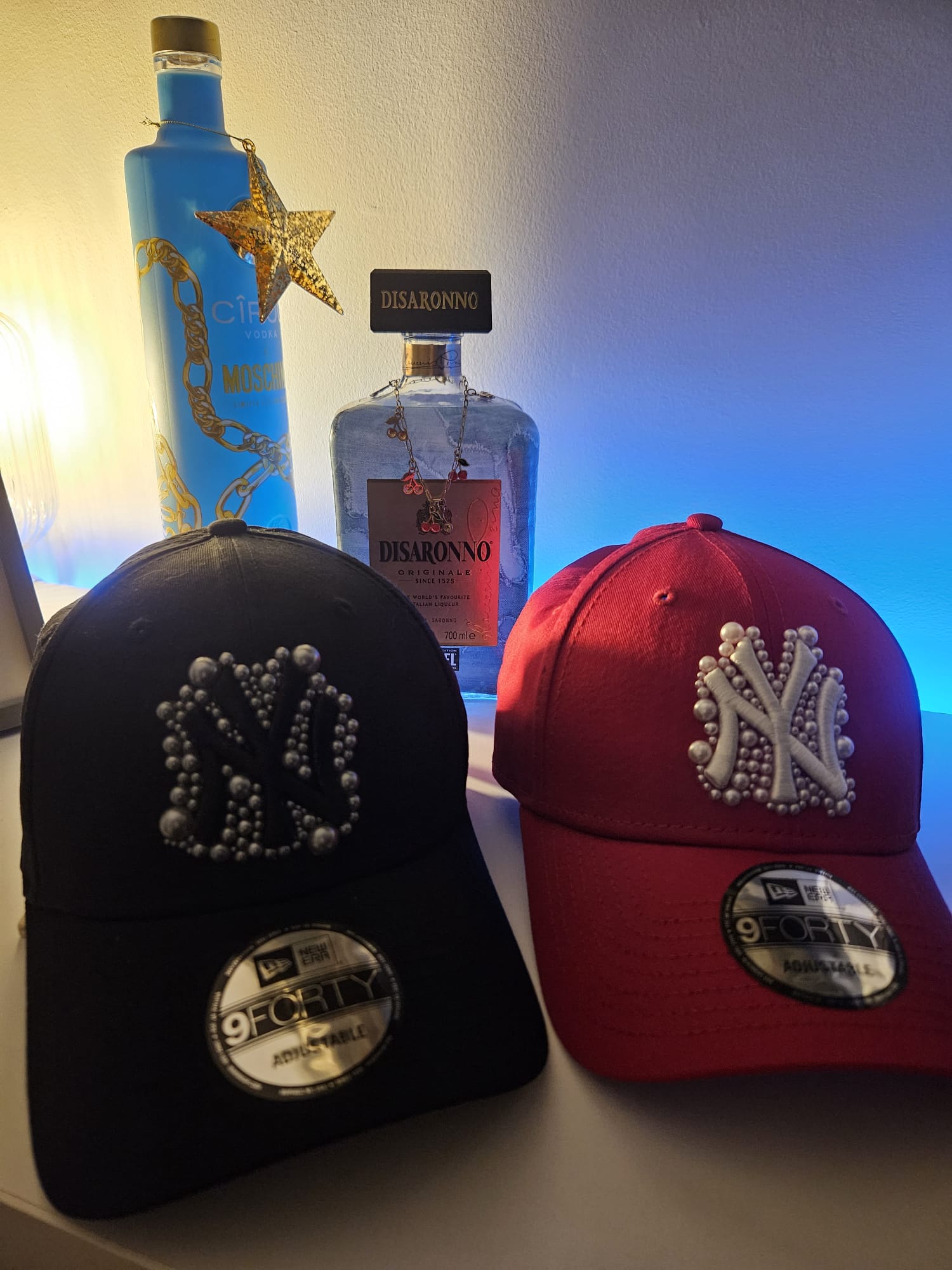 Black grey pearled logo New York Yankees Cap