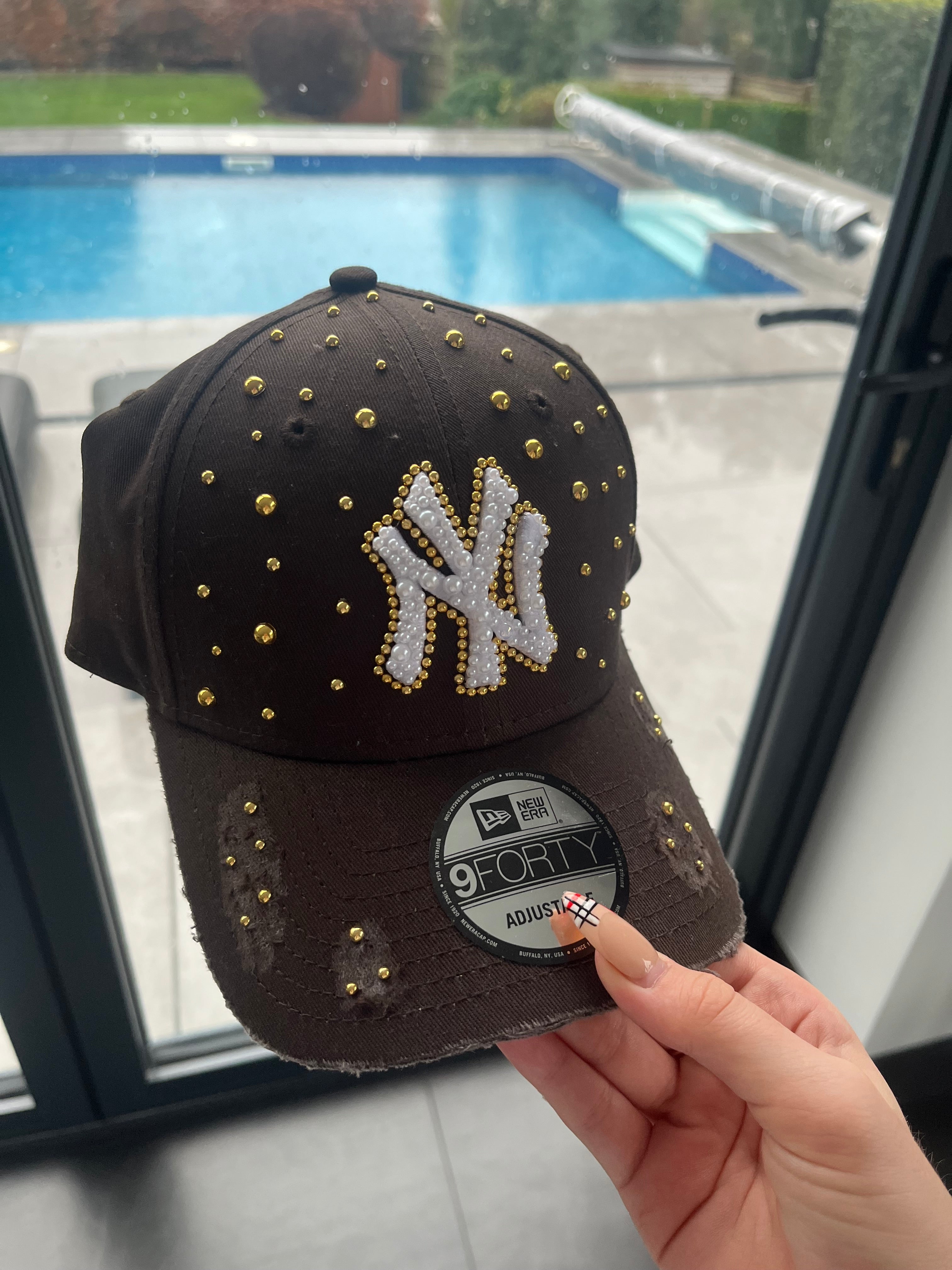 Reworked brown distressed NY Yankees cap