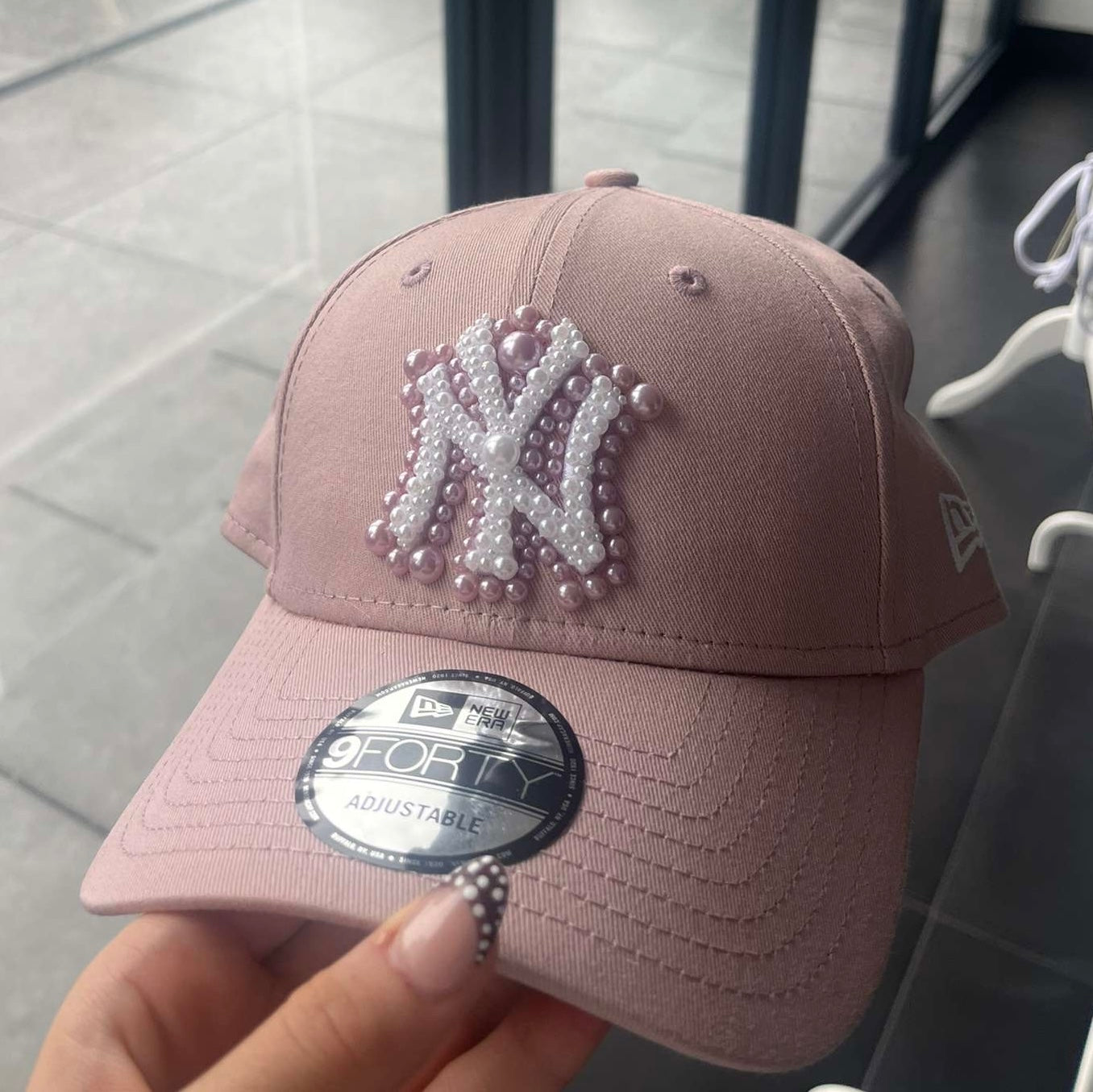 Pink pastel pearled logo New York Yankees cap
