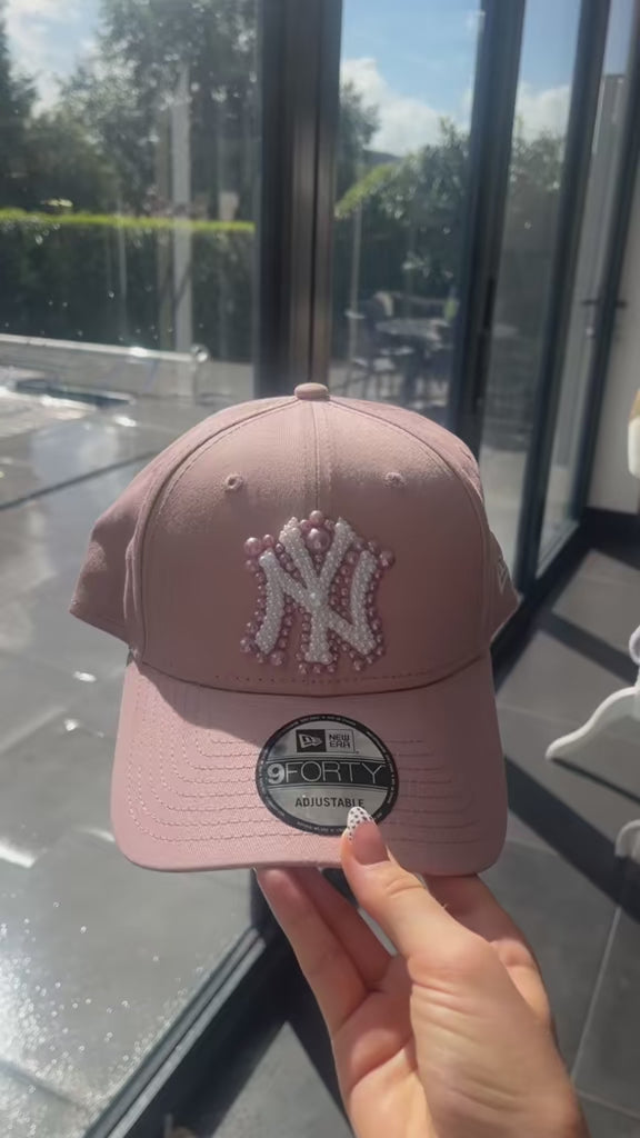 Pink pastel pearled logo New York Yankees cap