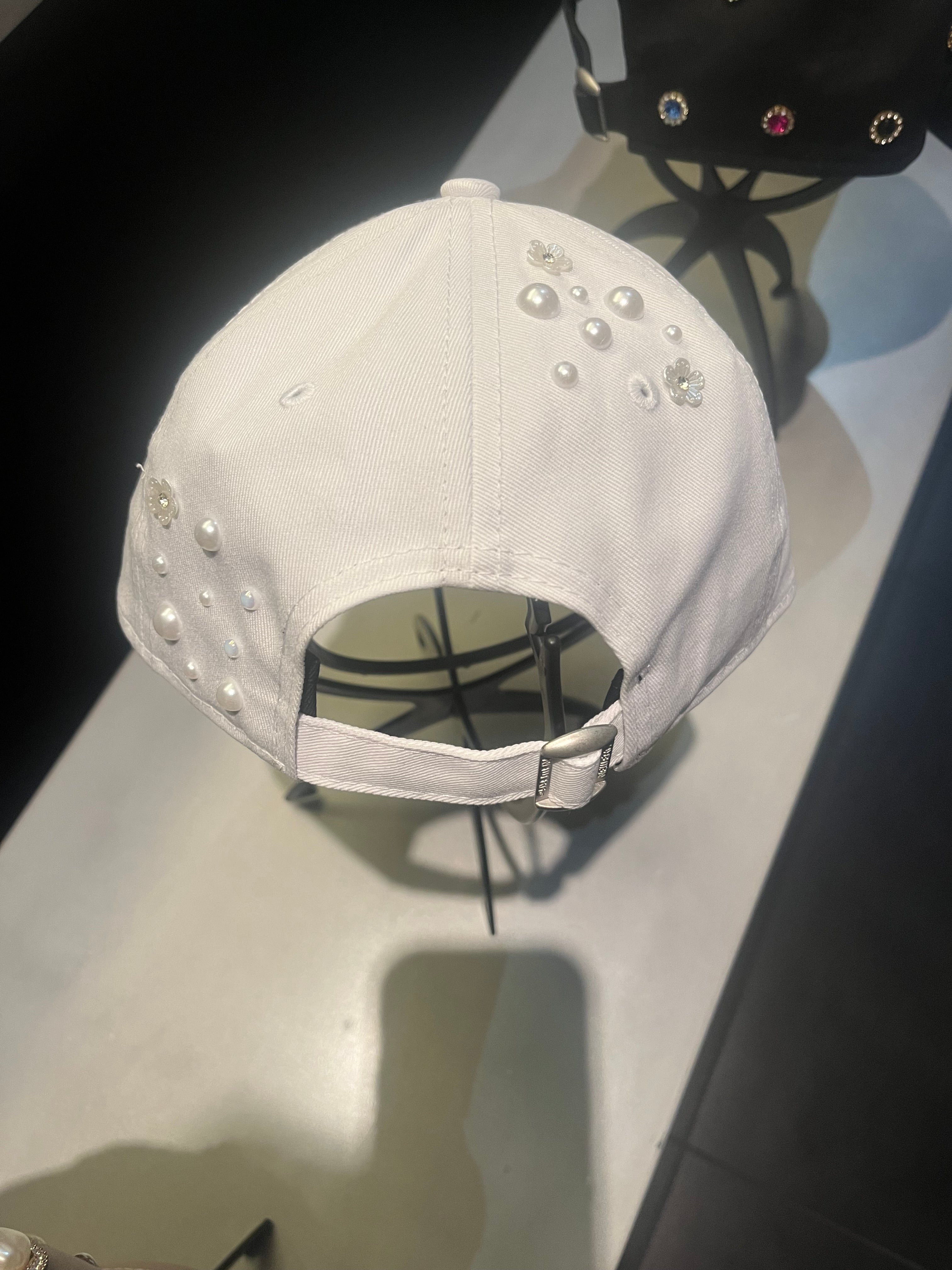 White pearled New York Yankees Cap